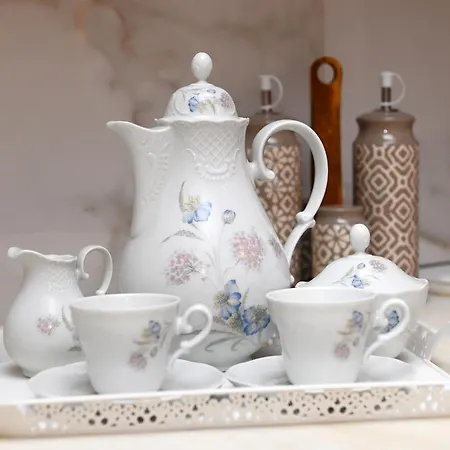 To Spitaki Dalamanara