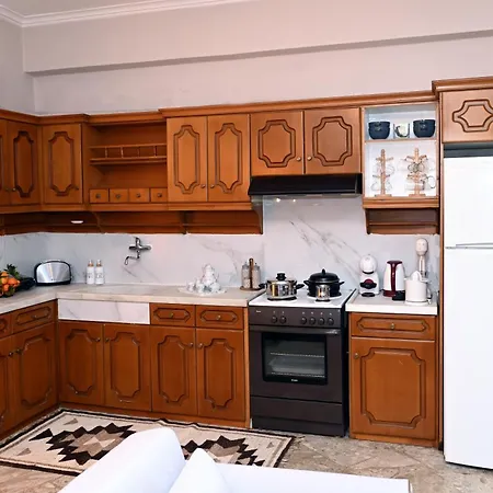 Feriehus To Spitaki Dalamanara